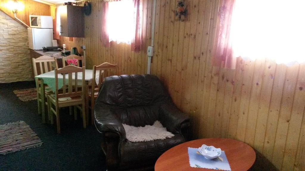 Drevenica Talia Appartement Liptovský Mikuláš Kamer foto